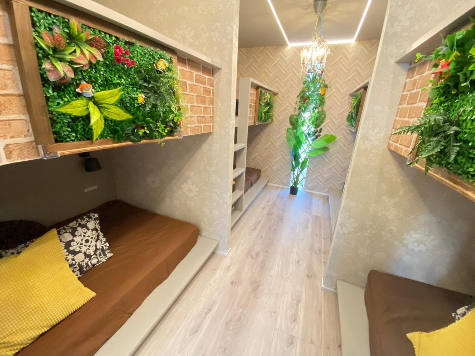 Hotel Jungle Fun Fun Osaka Bagian luar foto