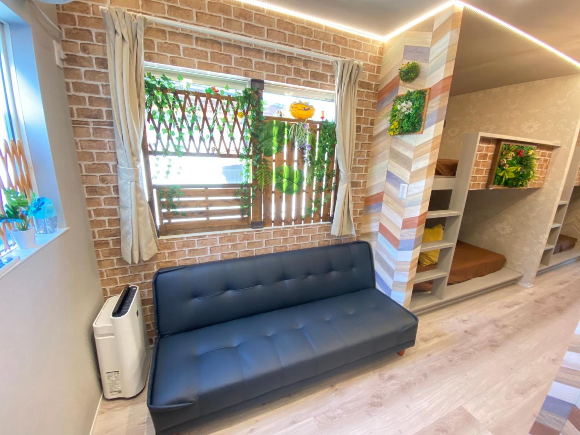 Hotel Jungle Fun Fun Osaka Bagian luar foto