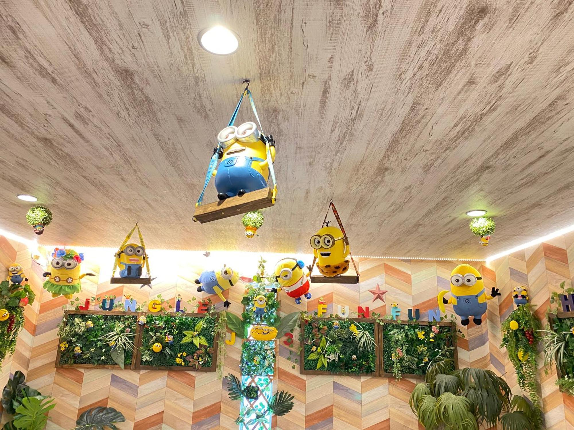 Hotel Jungle Fun Fun Osaka Bagian luar foto