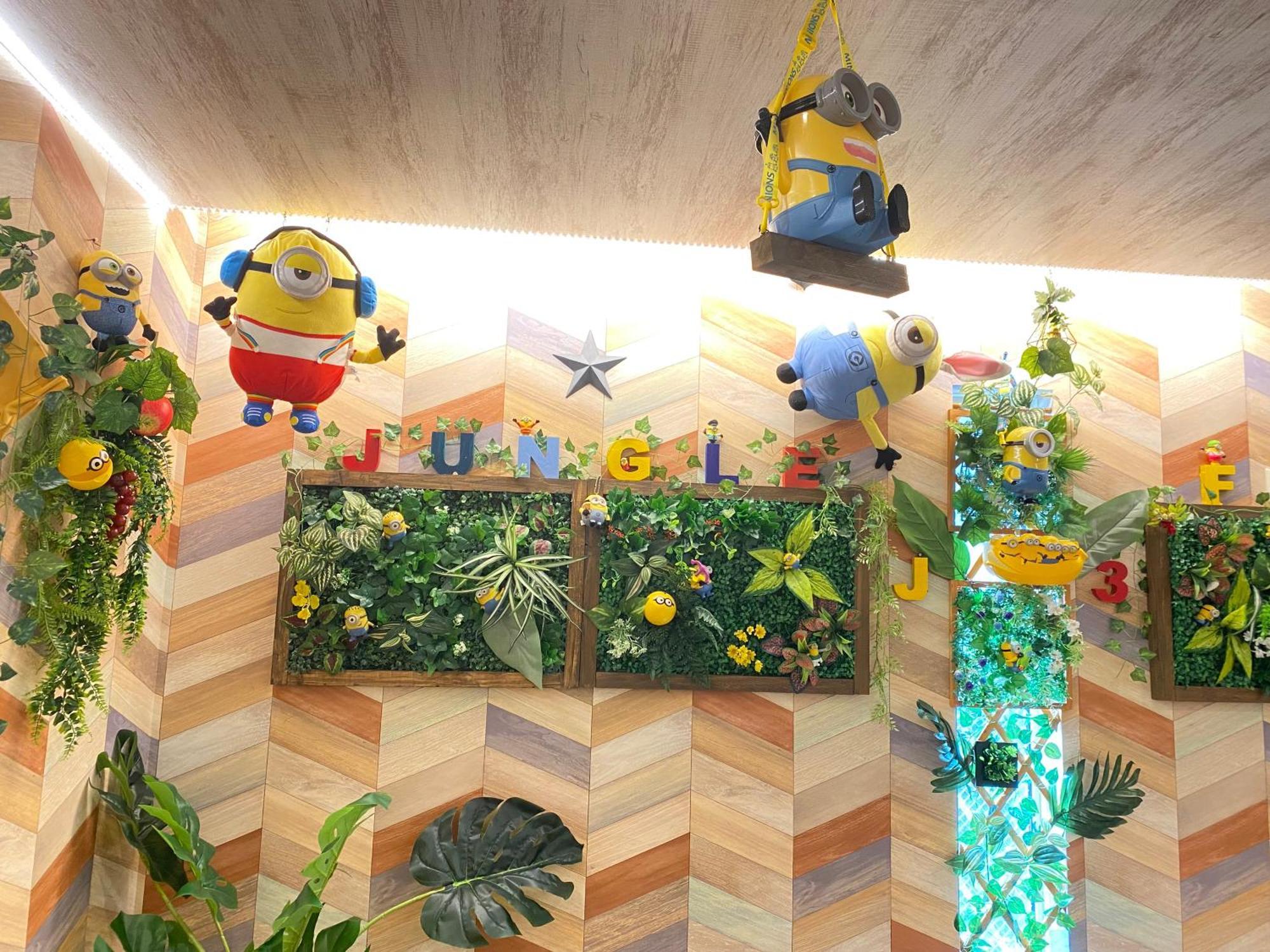 Hotel Jungle Fun Fun Osaka Bagian luar foto